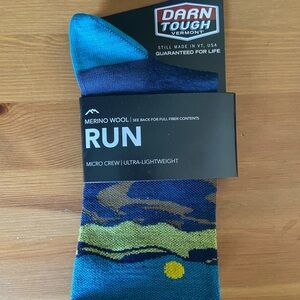 Darn Tough Mens L Merino Wool Running Socks